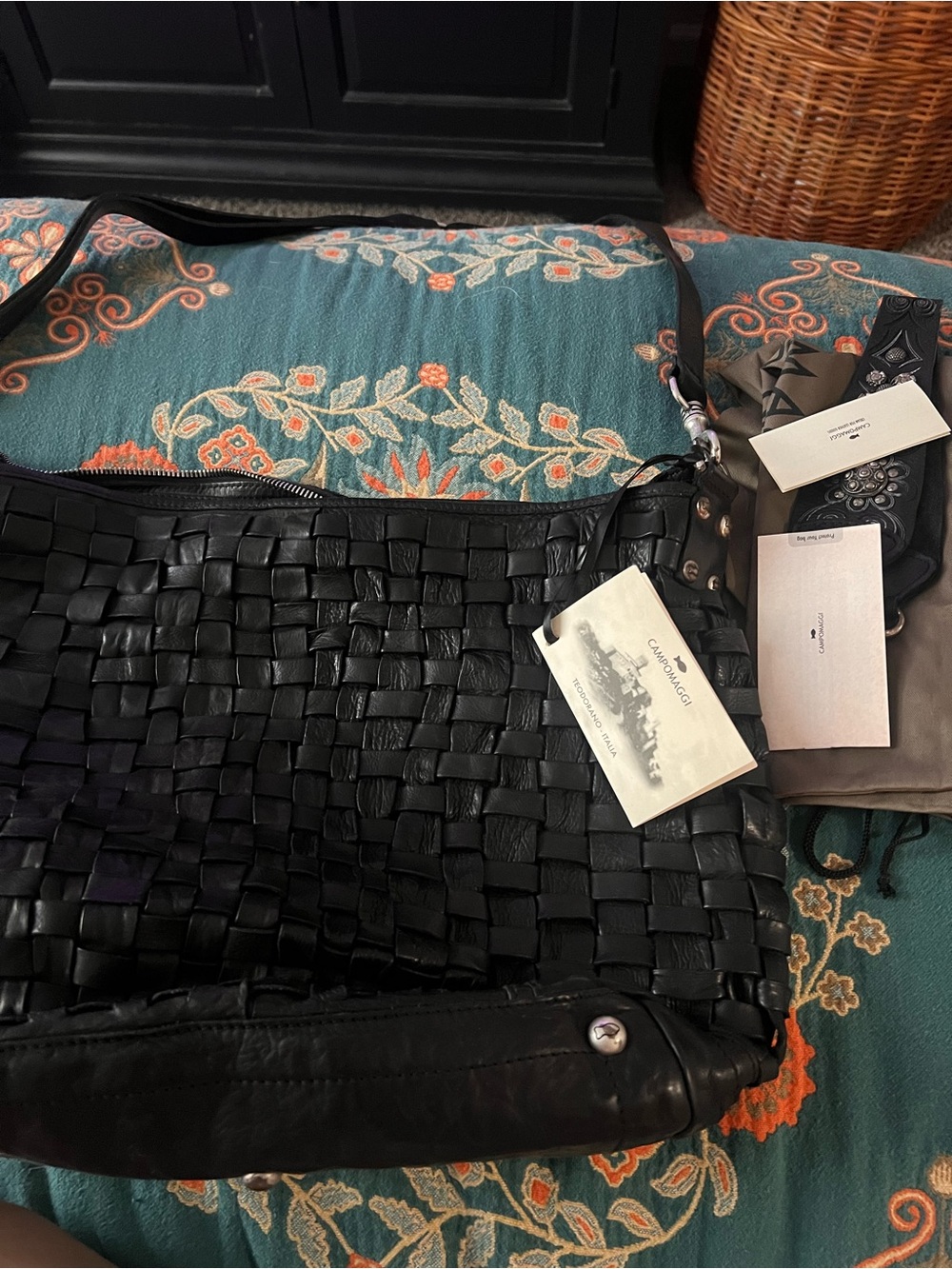 Campomaggi Black Woven Leather Shoulder Bag with Adjustable Strap